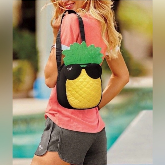 Victoria’s Secret PINK Pineapple Cooler Lunchbox - Picture 2 of 16